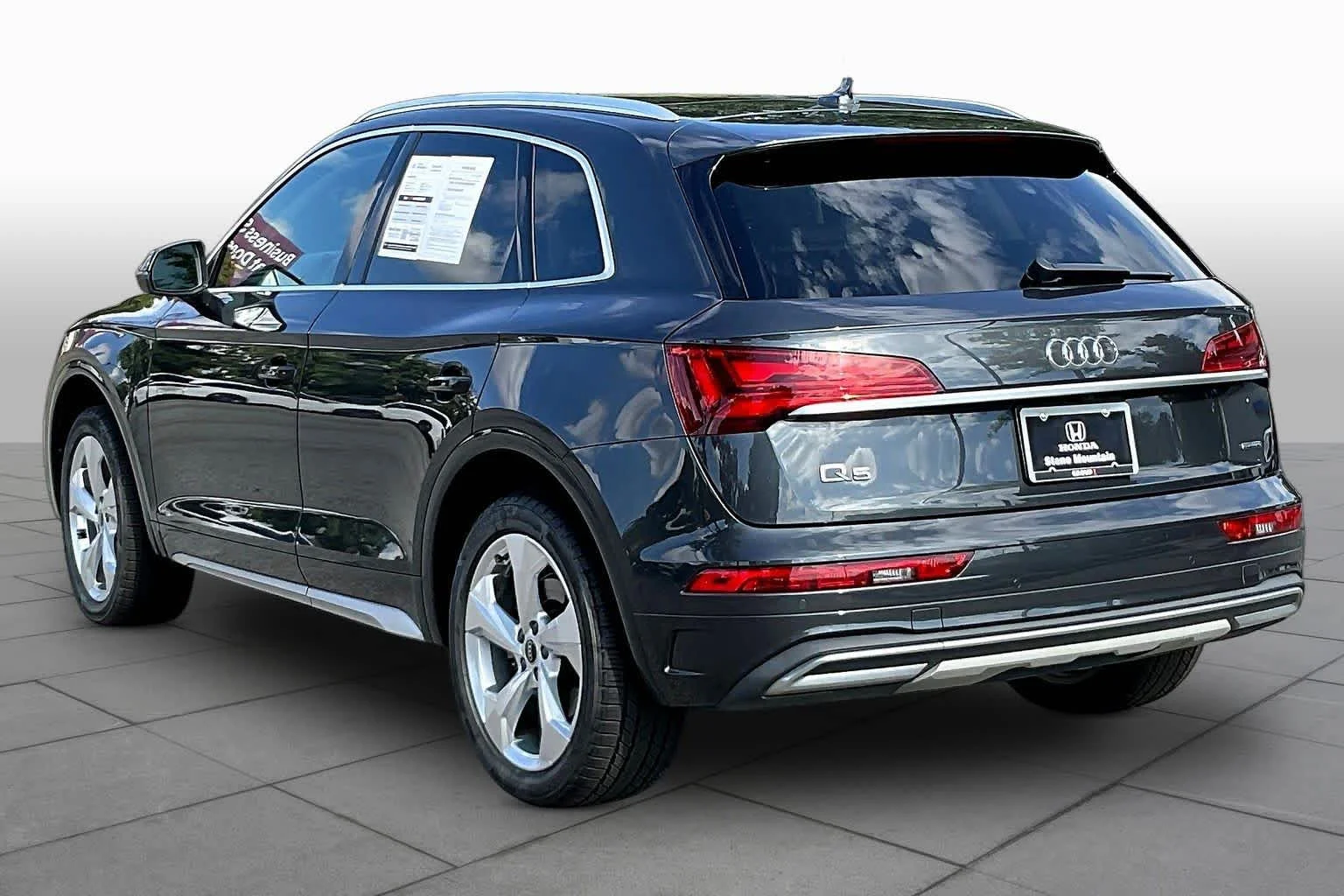 Used 2021 Navarra Blue Metallic Audi Premium Plus image 12