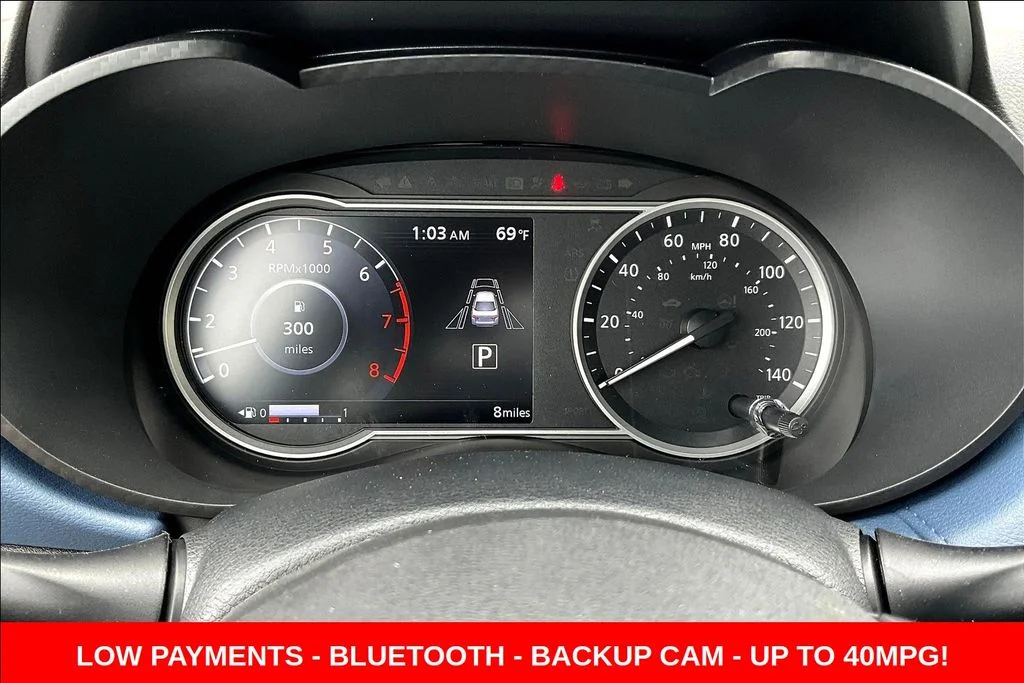 2025 Nissan Versa Sedan SV - Photo 19