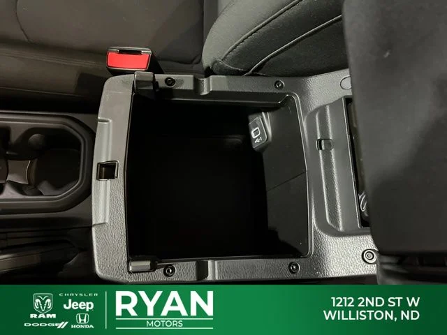 Used 2023 Black Jeep Sport image 27