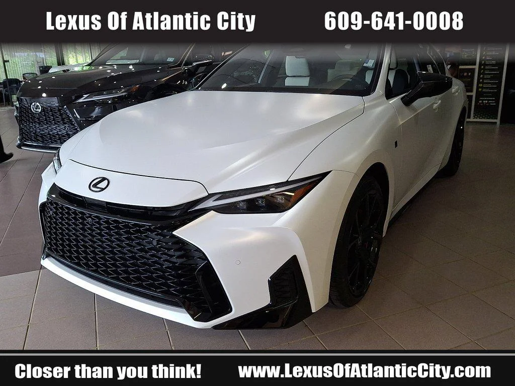 New 2026 HAKUGIN MATTE WHITE Lexus F SPORT AWD image 3
