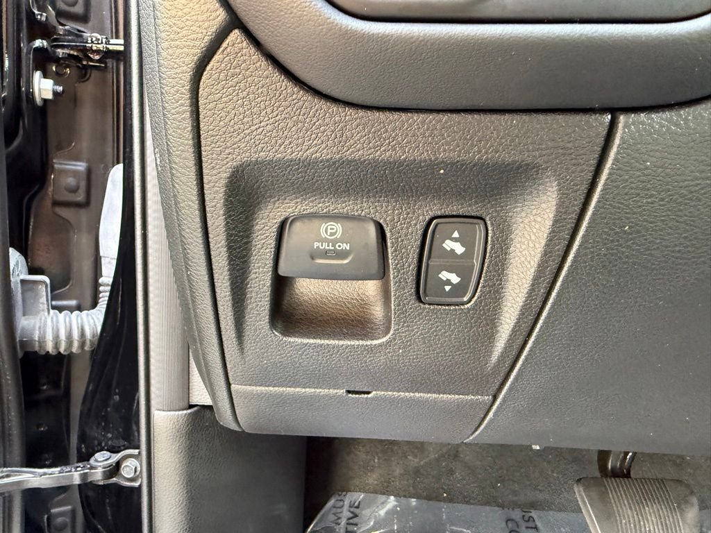 Used 2022 Black Ram Limited image 10