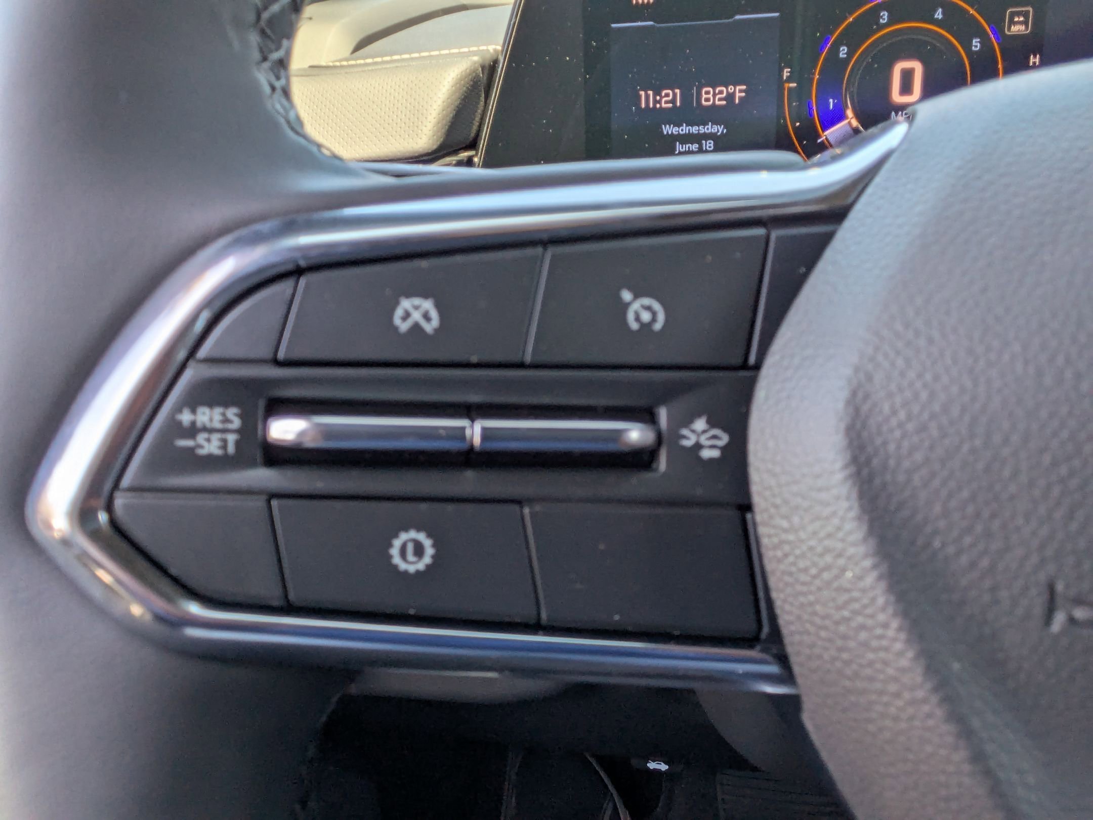 2025 Chevrolet Tahoe Premier - Photo 21