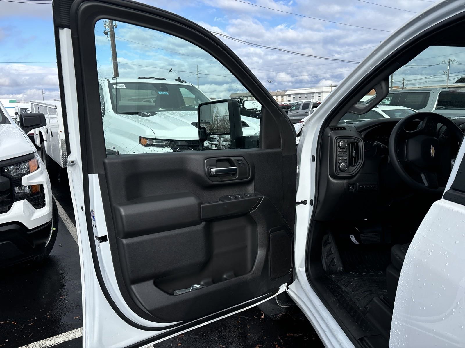 2024 Chevrolet Silverado 2500 HD Work Truck - Photo 9