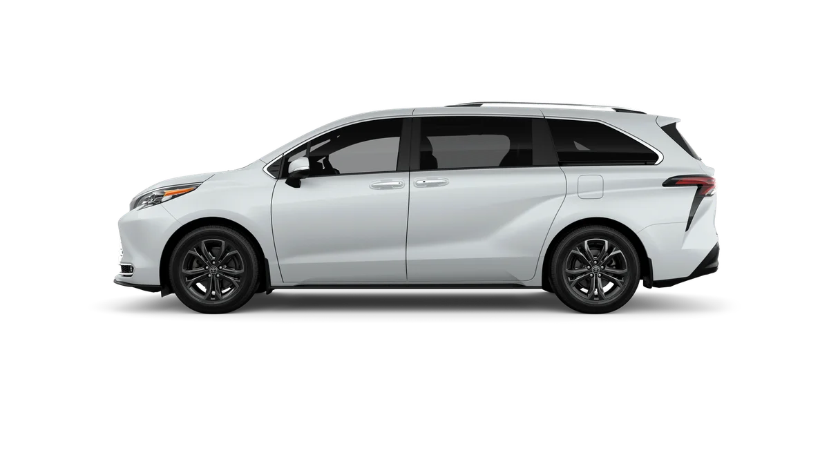 New 2026 Wind Chill Pearl Toyota Platinum image 4