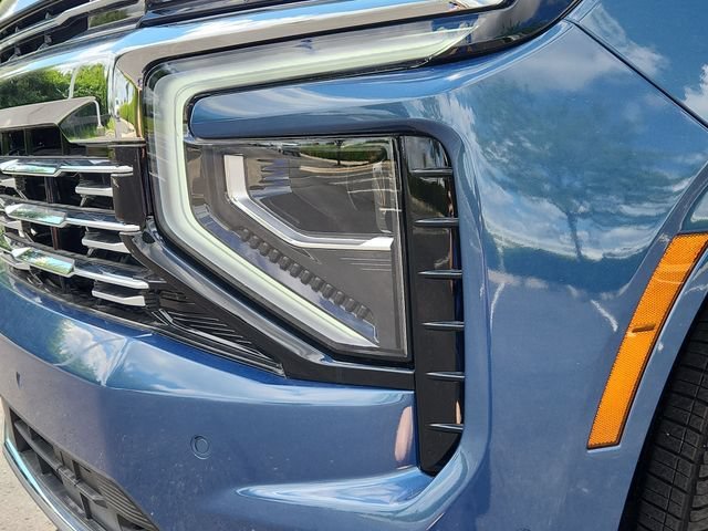 2026 Chevrolet Tahoe Premier - Photo 10