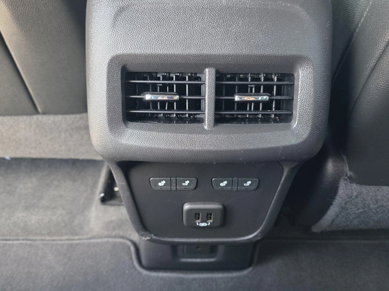 Used 2023 Sterling Gray Metallic Chevrolet Premier image 27