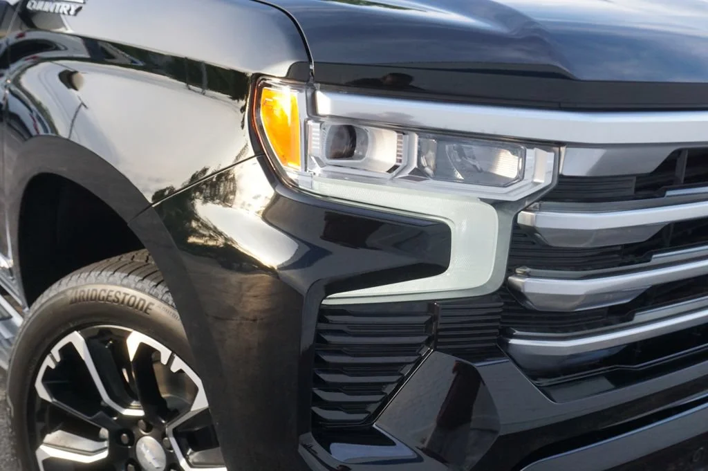 New 2026 Black Chevrolet High Country image 35