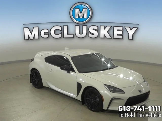 Used 2023  Toyota Premium image 32