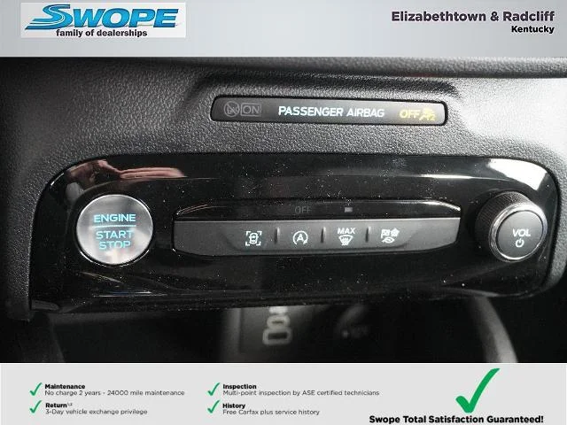 New 2026 Star White Metallic Tri-coat Ford ST-Line image 24