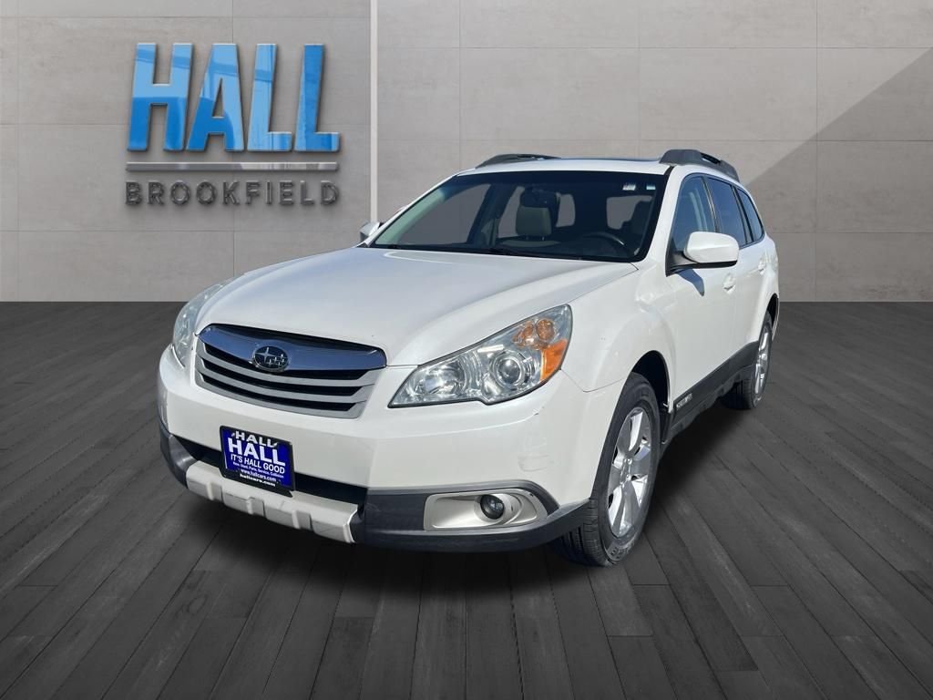 2010 Subaru Outback 3.6R Limited AT's photo