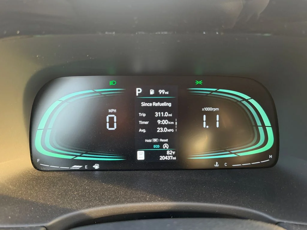 Used 2025 Gray Hyundai XRT image 3