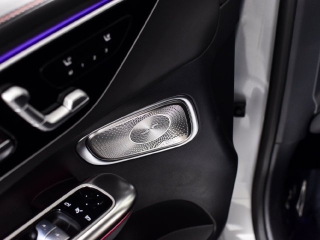 New 2027 Cirrus Silver Metallic Mercedes-Benz GLC 53 image 22