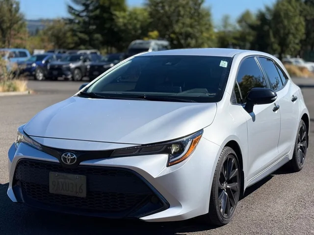 2022 Toyota Corolla Hatchback SE Nightshade Edition