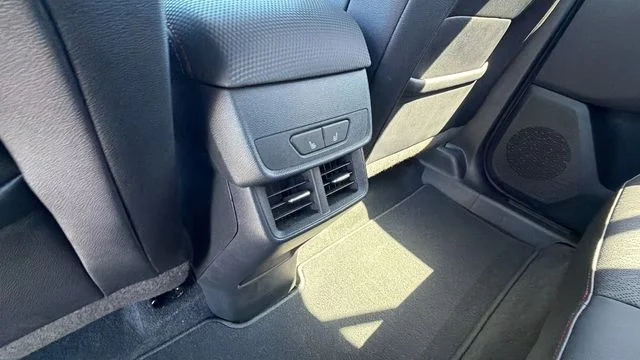 2025 Chevrolet Equinox RS - Photo 17