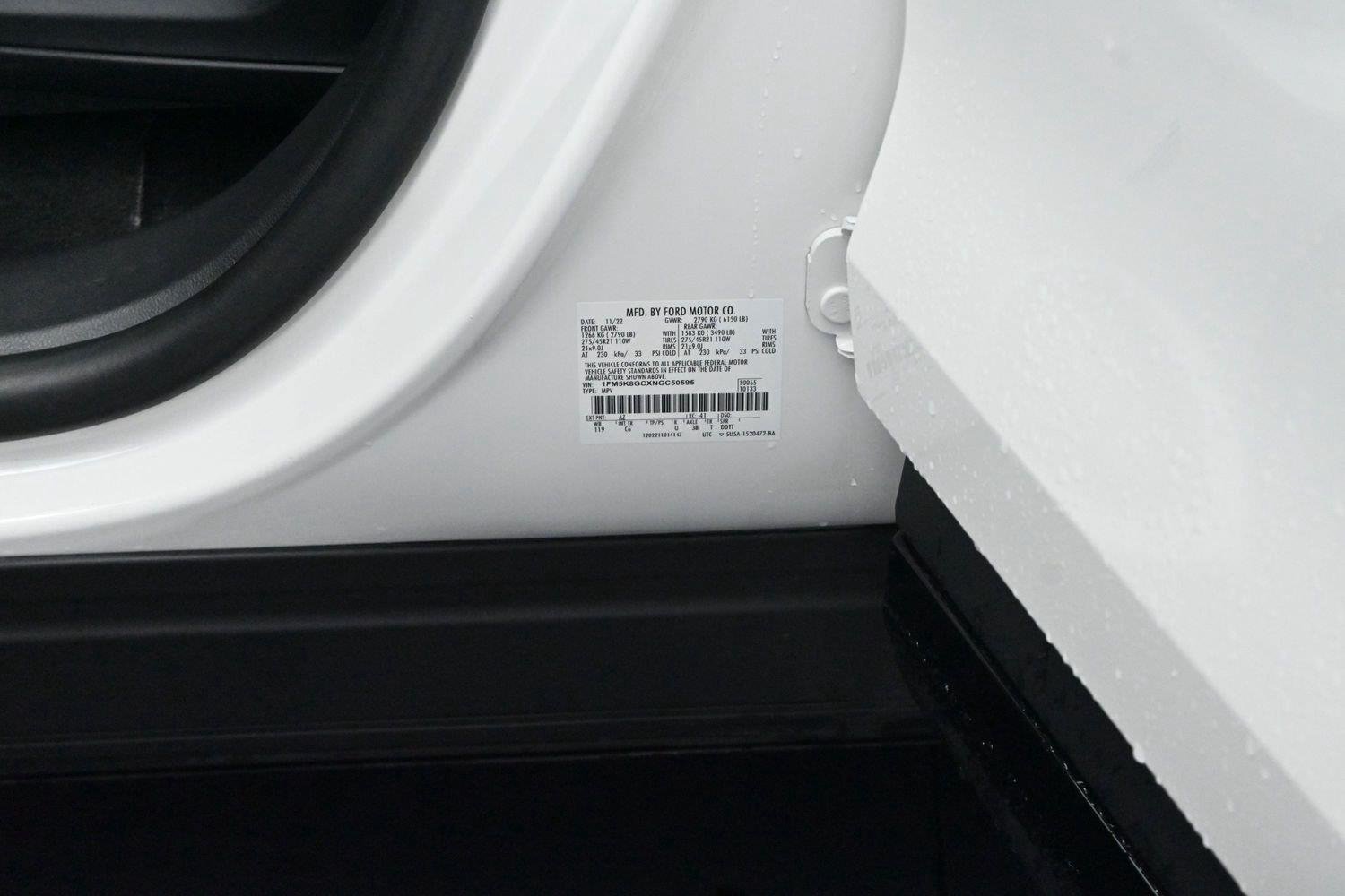 Used 2022 Star White Metallic Tri-Coat Ford ST image 46