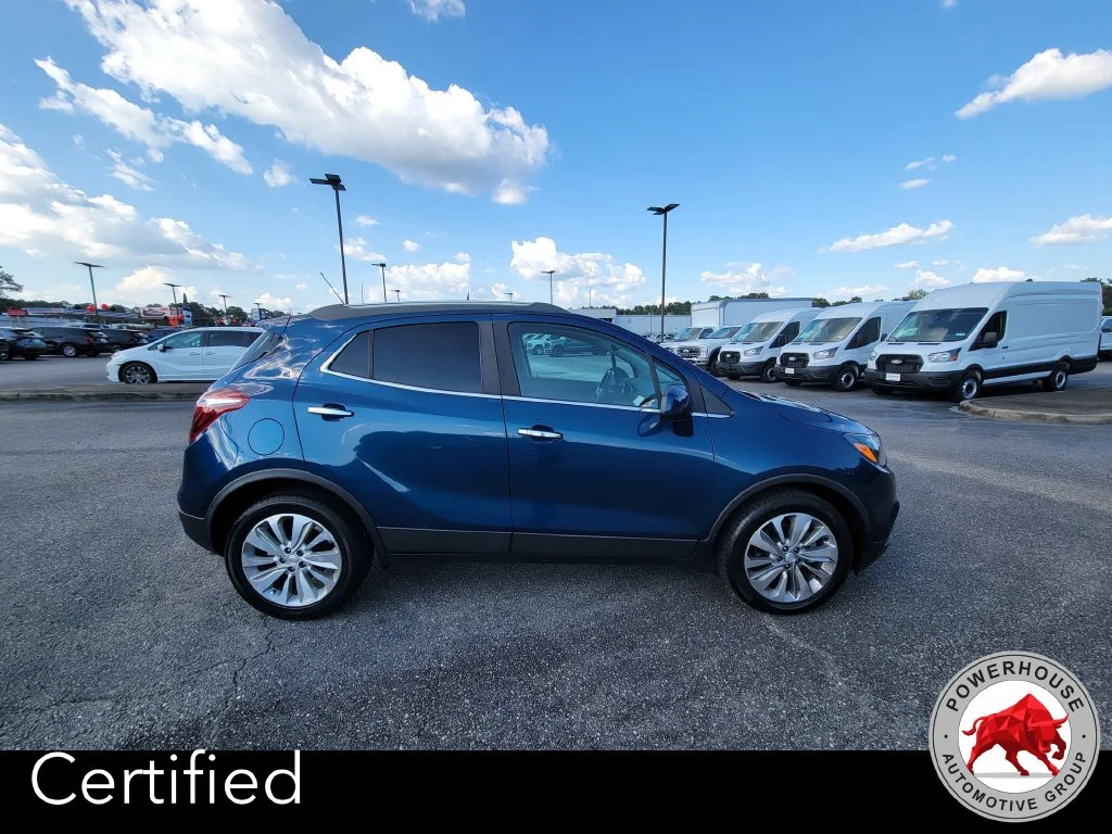 Used 2020 Blue Buick Preferred image 8