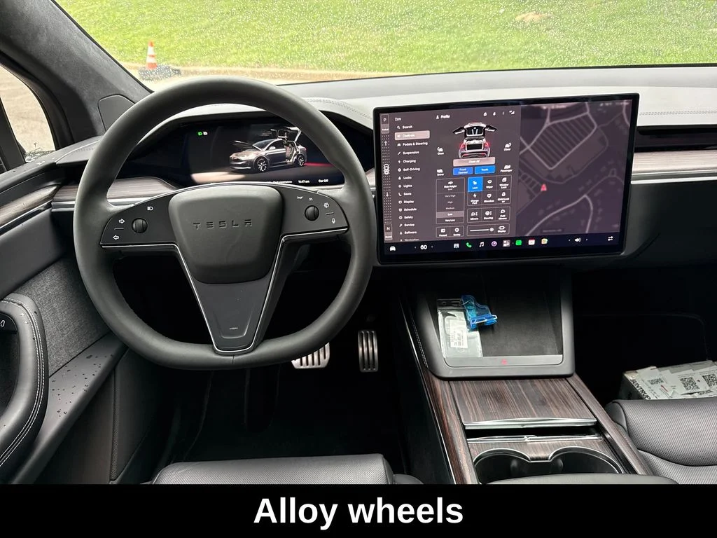 Used 2023 Gray Tesla Base image 25