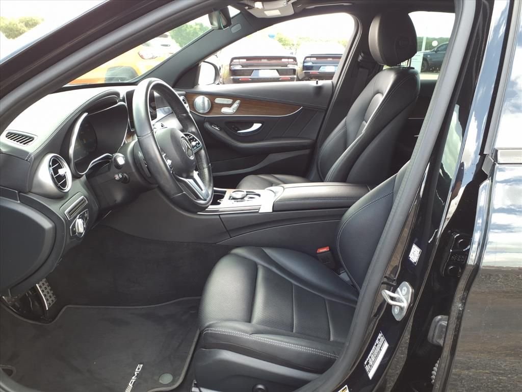 Used 2021  Mercedes-Benz C 300 image 17