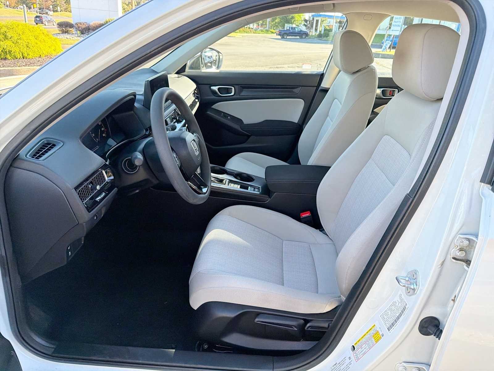 2024 Honda Civic LX - Photo 11