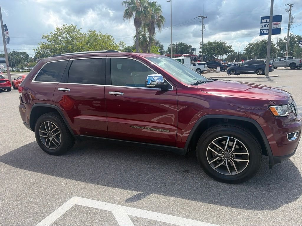 Used 2020 Red Jeep Limited image 4