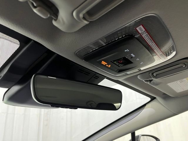 New 2026 Wind Chill Pearl <sup>1</sup> Toyota  XLE image 21