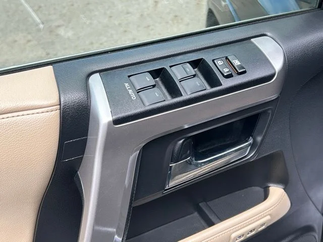 Used 2019 Black Toyota Limited image 20