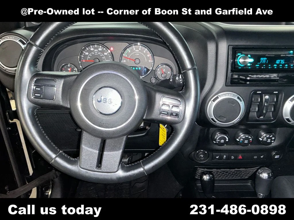 Used 2011 Black Jeep Unlimited Rubicon image 17