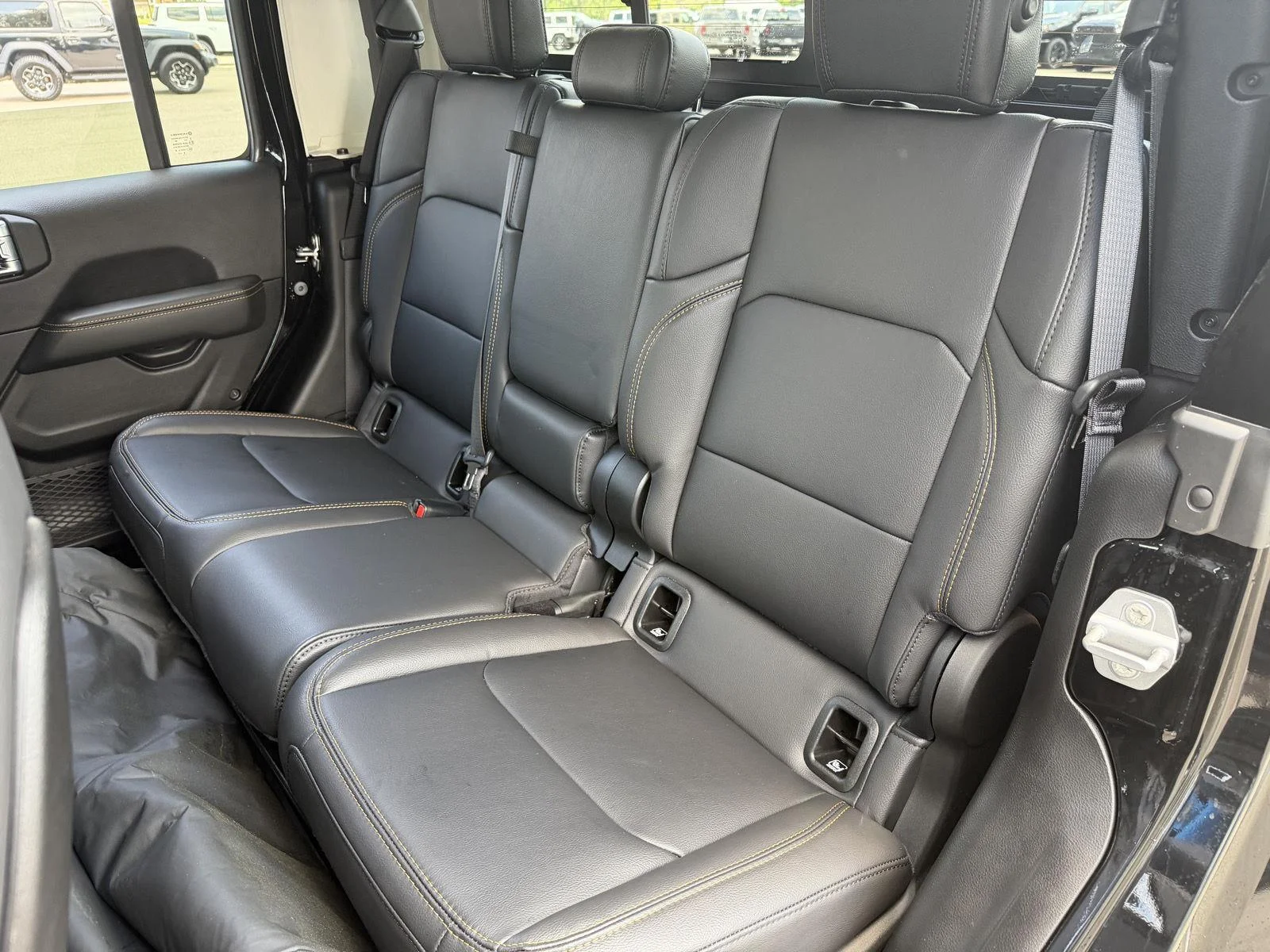 Used 2026 Black Clearcoat Jeep Sahara image 18