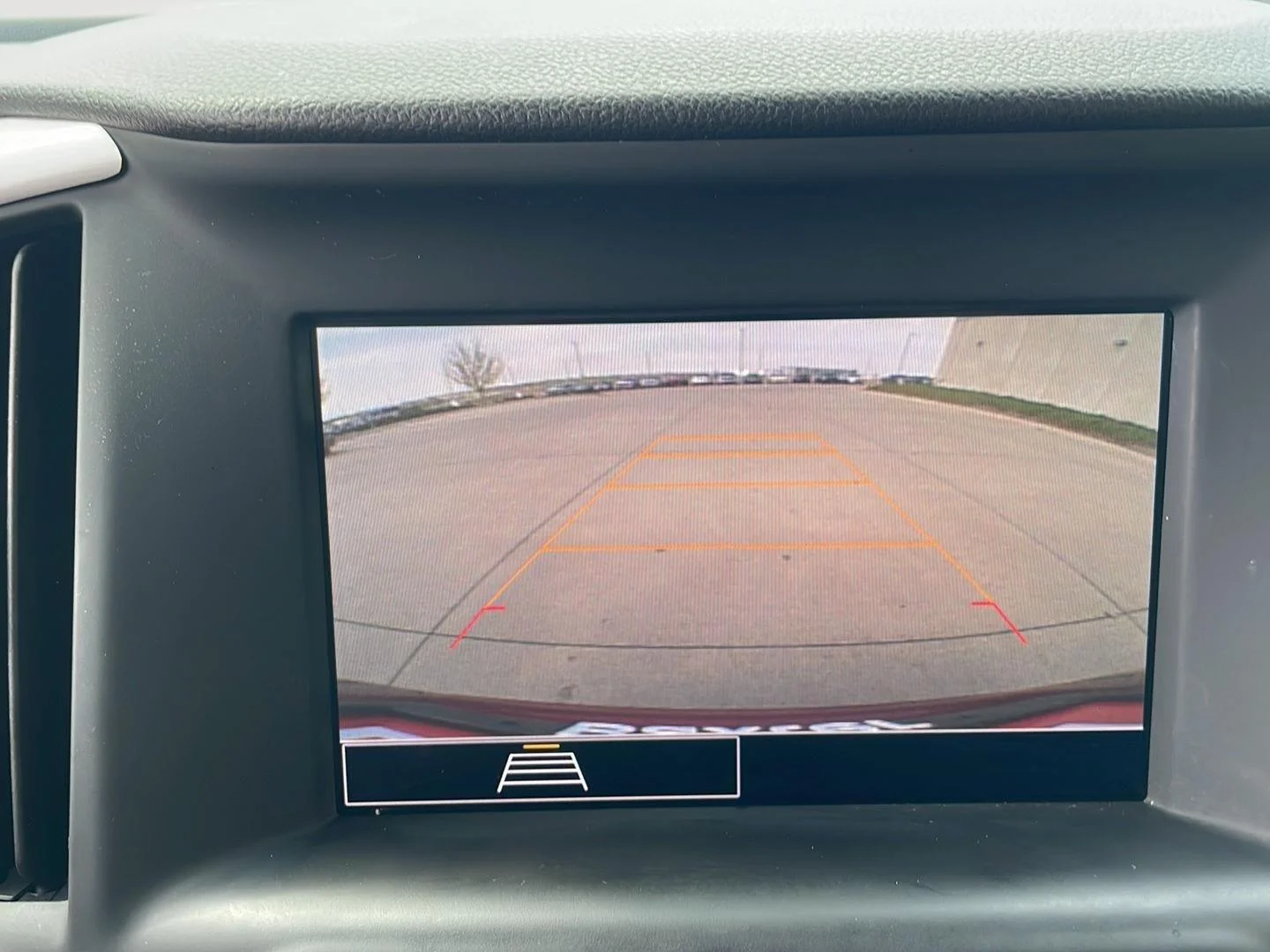 Used 2023 Volcanic Red Tintcoat GMC SLE image 17