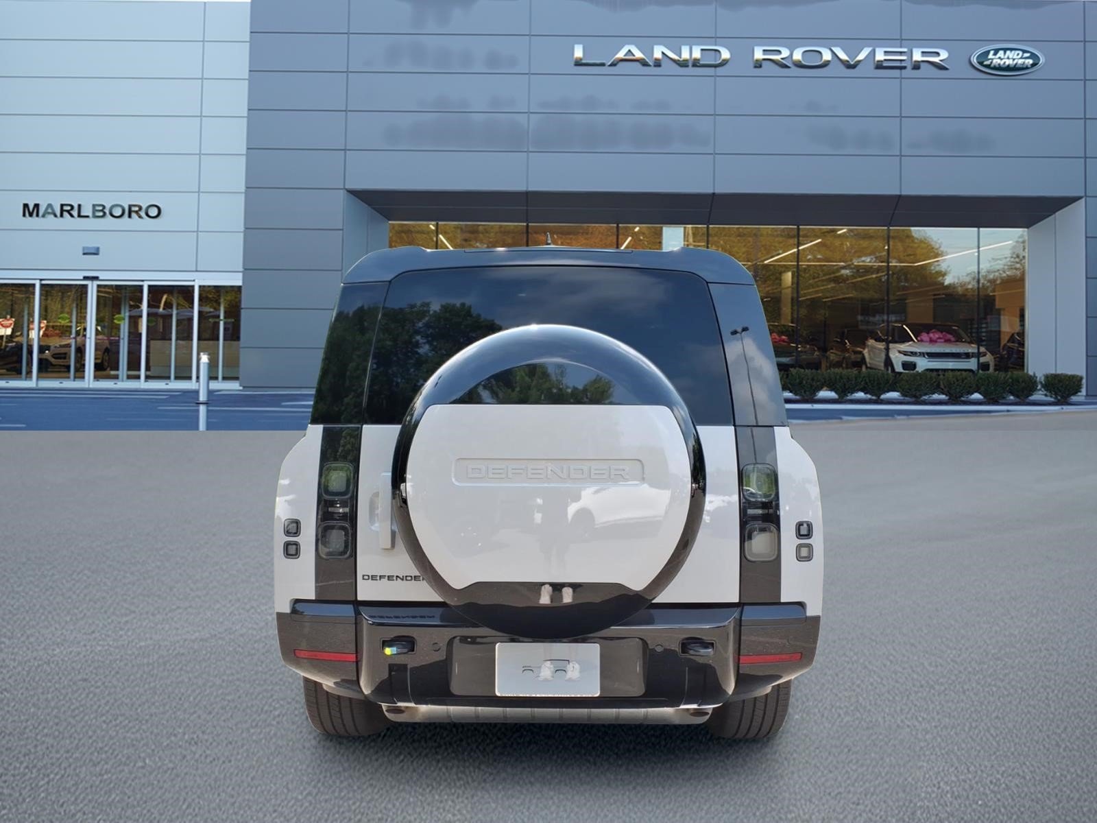 New 2026 Borasco Grey Land Rover 130 X-Dynamic SE image 7