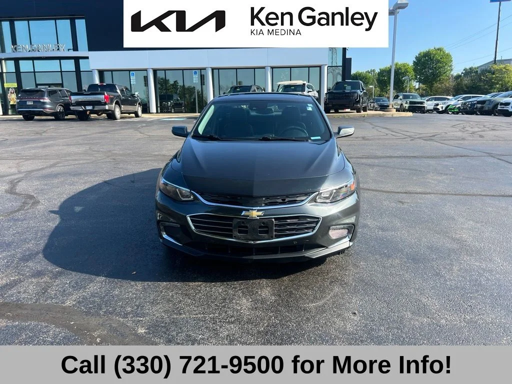 Used 2016 Gray Chevrolet Premier image 2