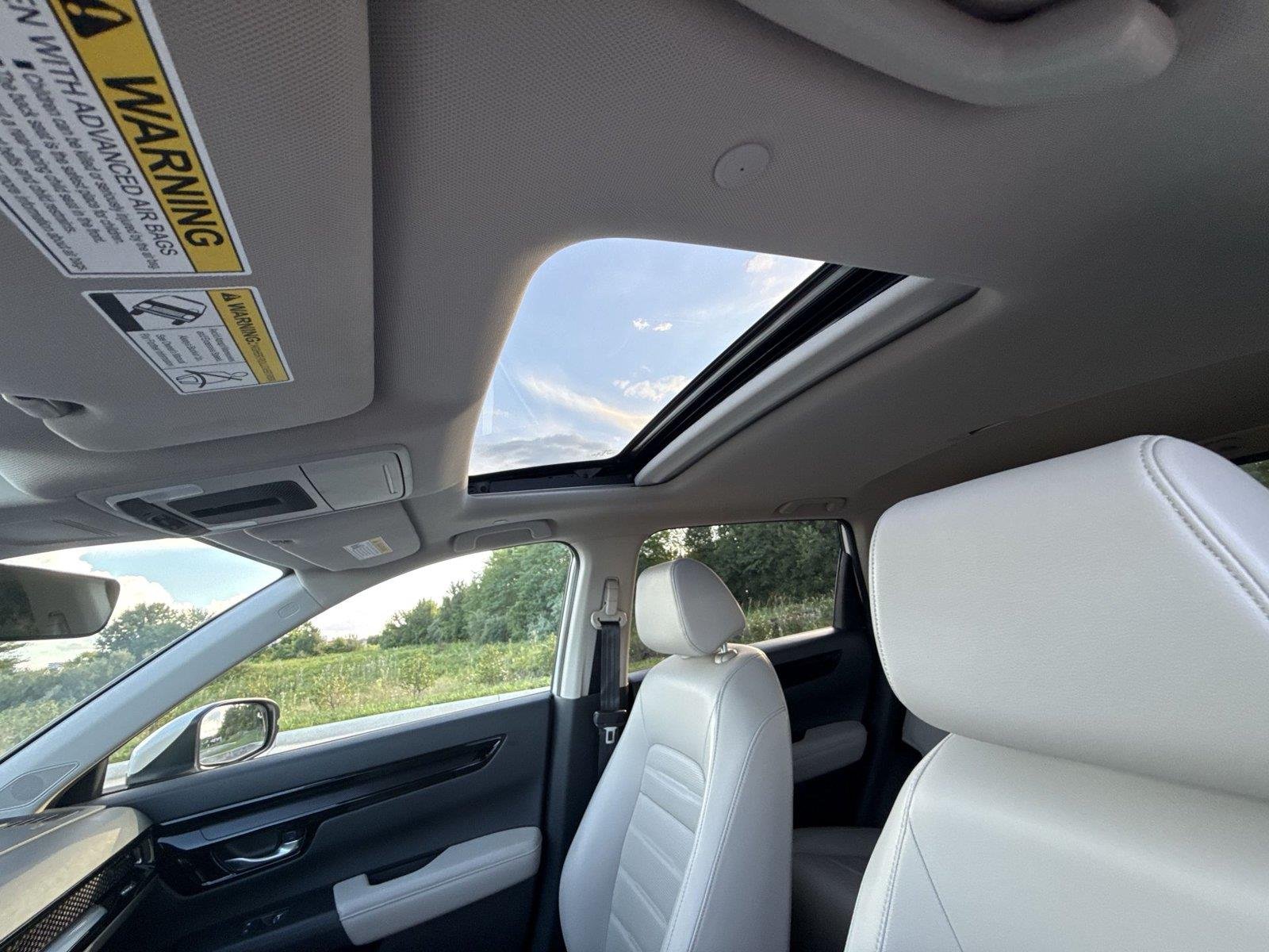 Used 2023 Platinum White Pearl Honda EX-L image 16