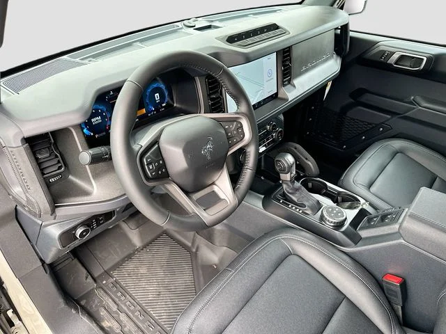 New 2025 Desert Sand Ford Badlands image 6