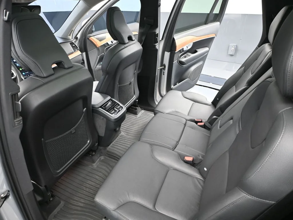 2024 Volvo XC90 Plus - Photo 39