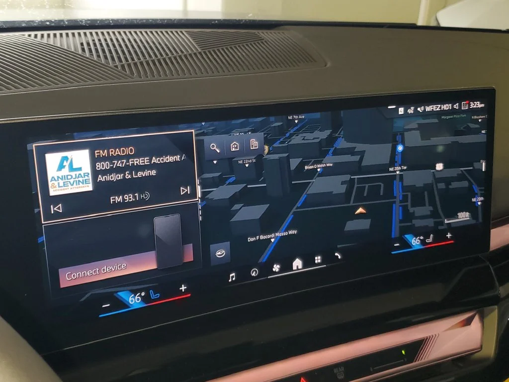 Used 2027 Dark Graphite Metallic BMW 530i image 21