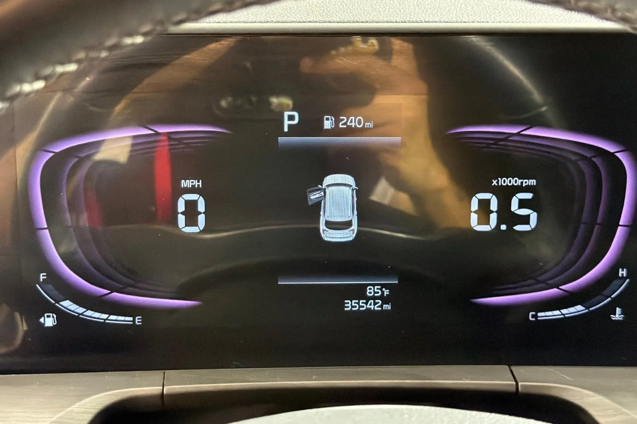 Used 2023 BLACK Kia EX X-Line image 24
