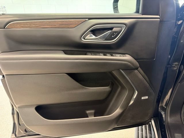 Certified Used 2021 BLACK Chevrolet High Country image 22