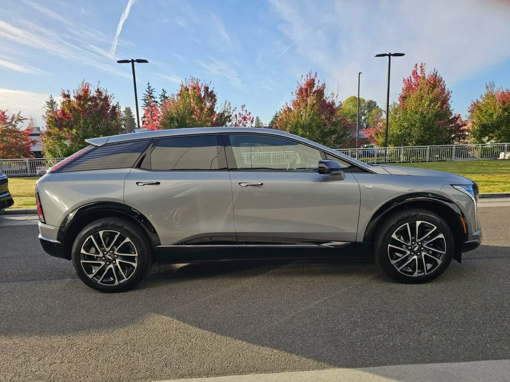 New 2027 Argent Silver Metallic Cadillac Sport image 8