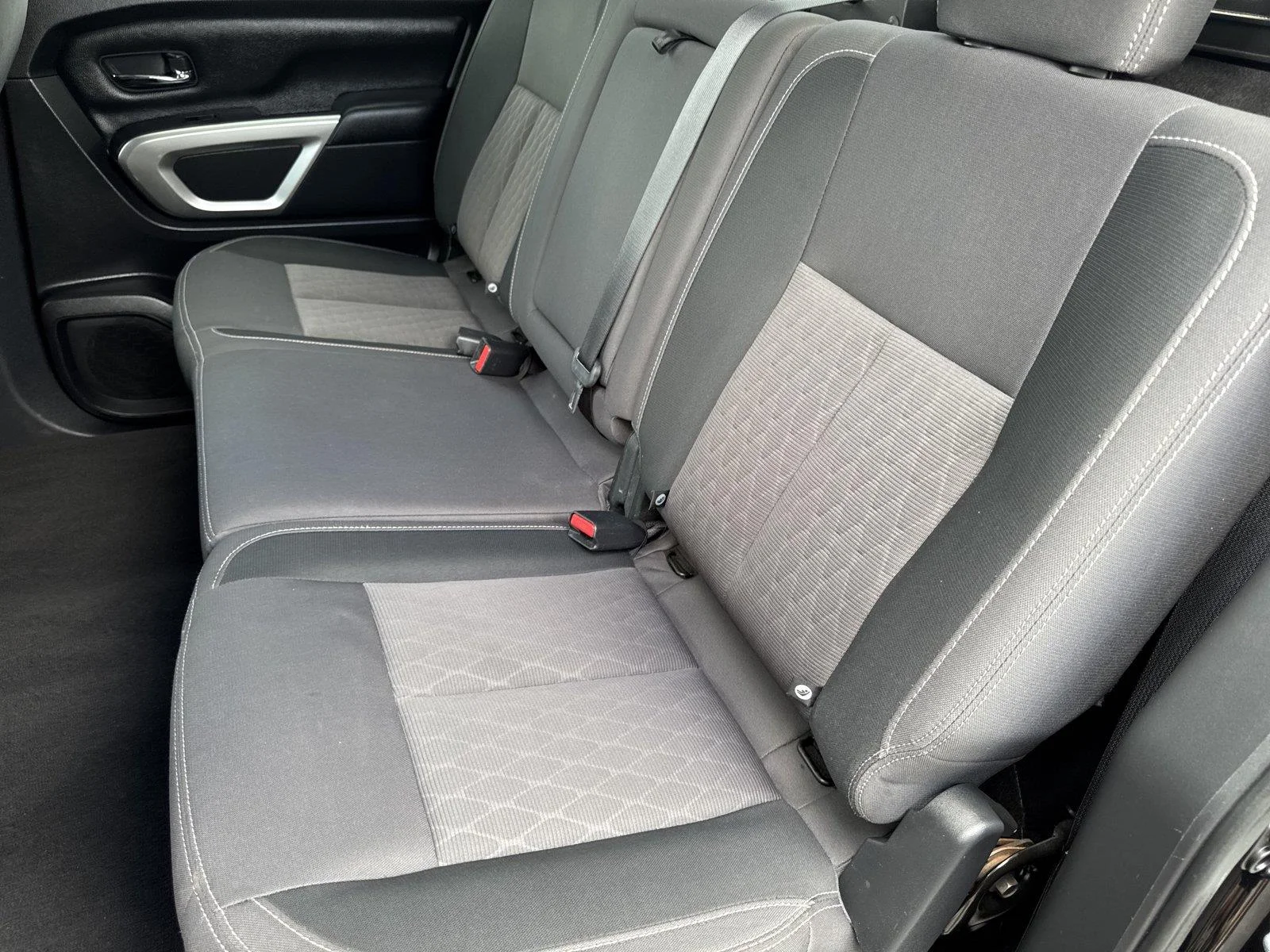 Used 2022 Super Black Nissan SV image 24