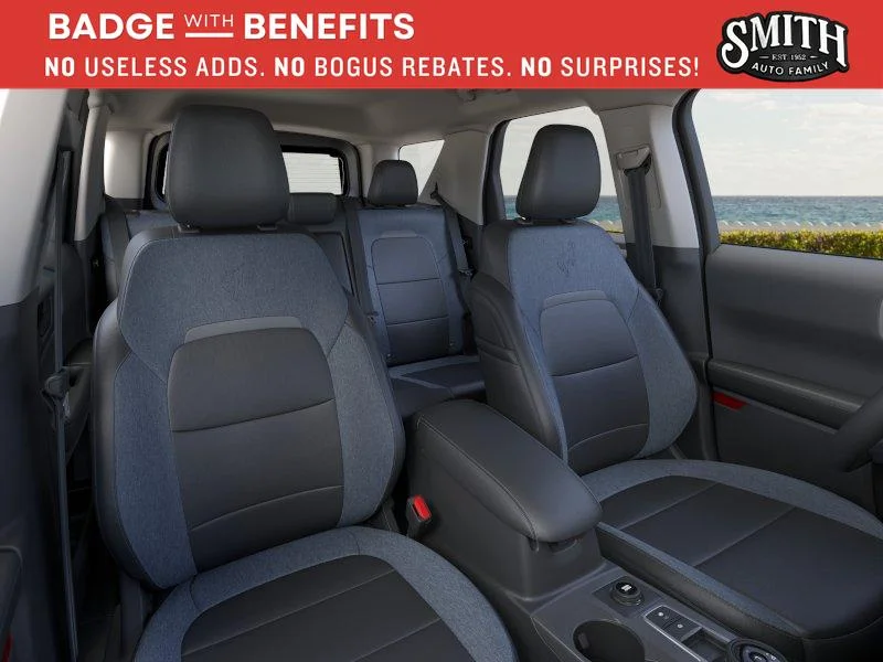 New 2025 Shadow Black Ford Outer Banks® image 11