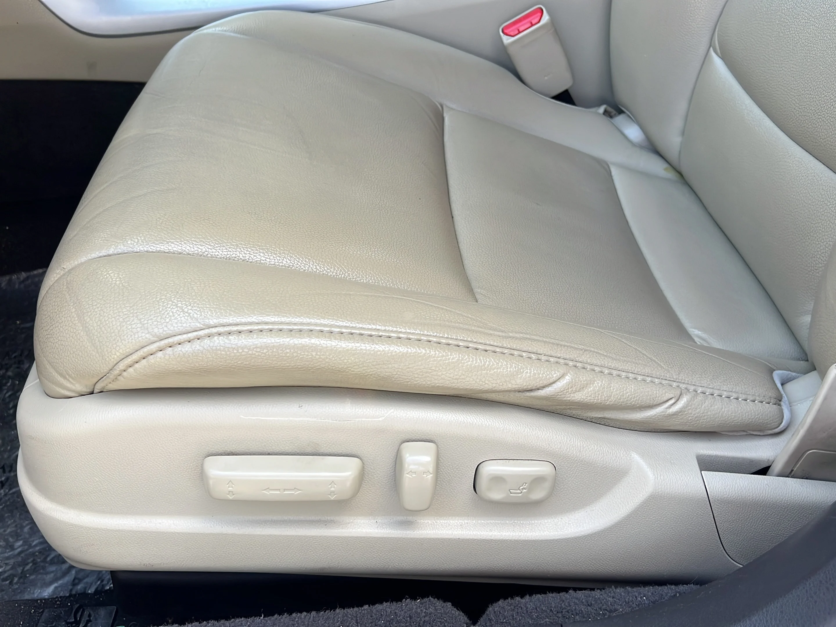 Used 2020 White Acura 3.5L V6 image 13