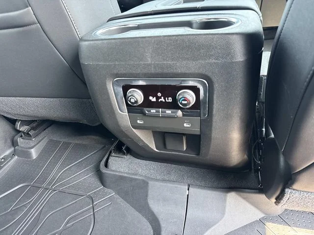 Used 2021 Gray Chevrolet LT image 19