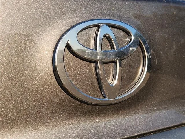 New 2026 Heavy Metal Toyota XLE image 8