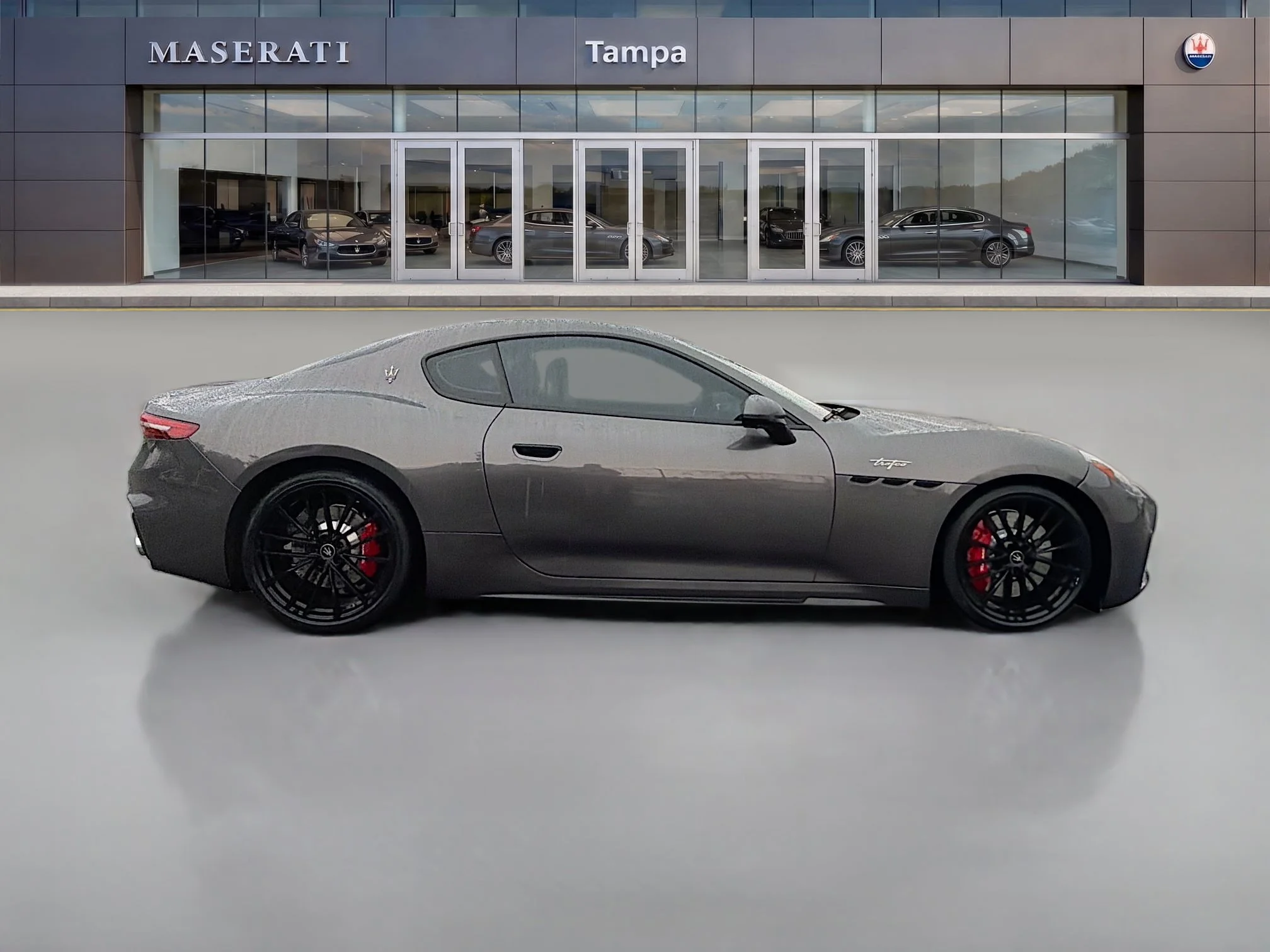 Certified Used 2024 Grigio Maratea Metallic Maserati Trofeo image 2