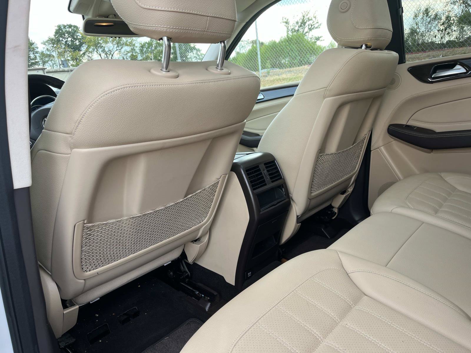 Used 2018 Polar White Mercedes-Benz GLE 350 image 18