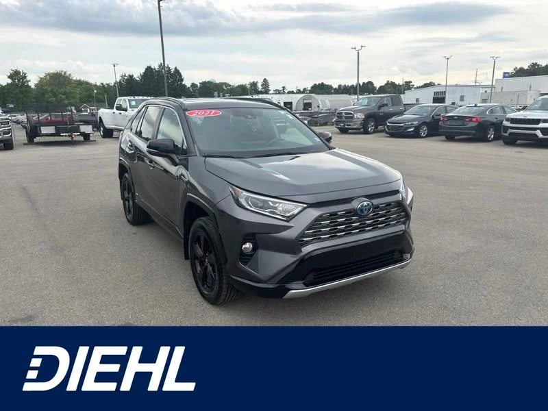 Used 2021 Gray Toyota XSE image 1