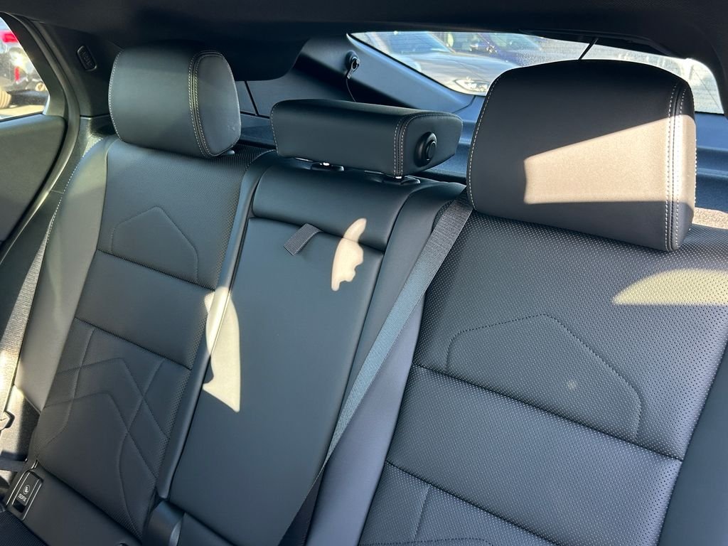 New 2026 Skyscraper Grey Metallic BMW xDrive28i image 32