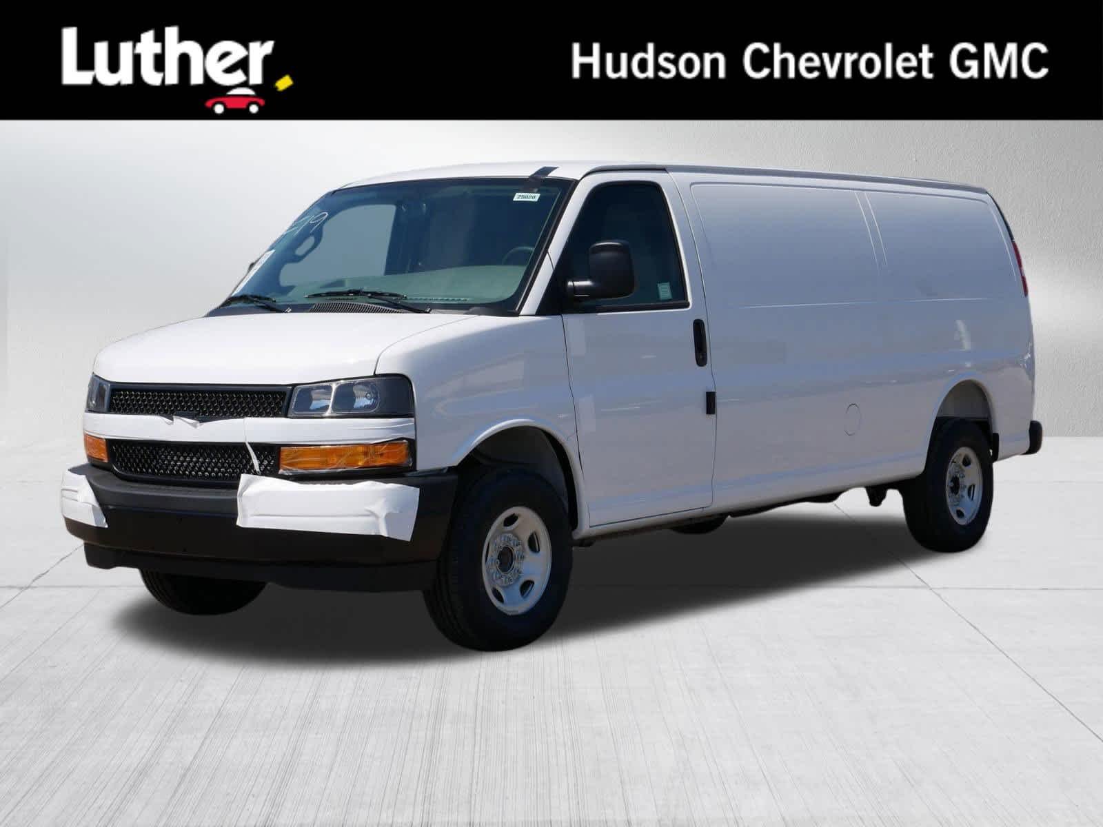 2026 Chevrolet Express 3500 Extended Work Van's photo
