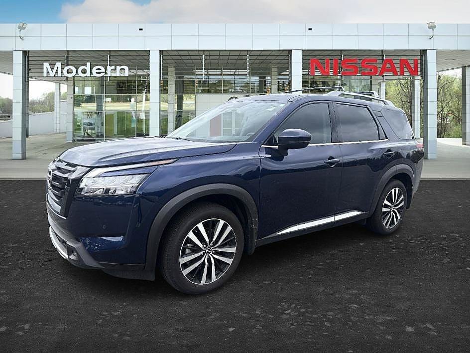 Certified Used 2024 Deep Ocean Blue Pearl Nissan Platinum image 1