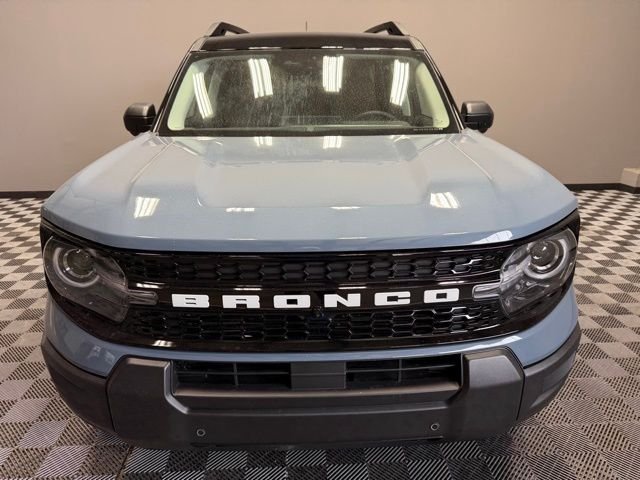 New 2026 Azure Gray Metallic Tri-Coat Ford Outer Banks® image 4